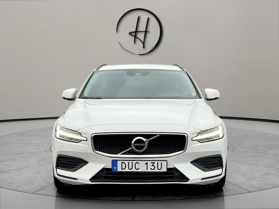 Volvo V60 3 of 24