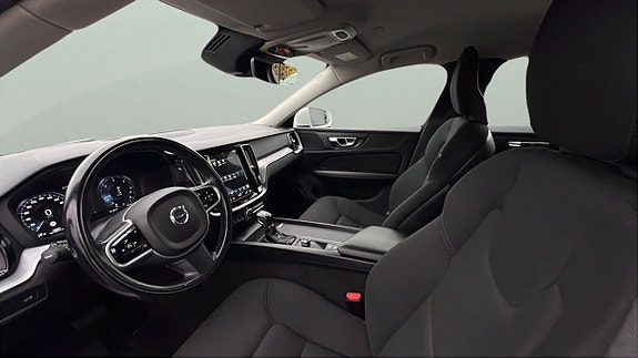 Volvo V60 9 of 24