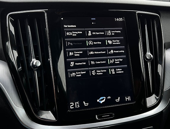 Volvo V60 17 of 24