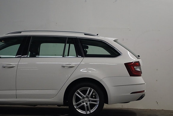 Skoda Octavia 5 of 5