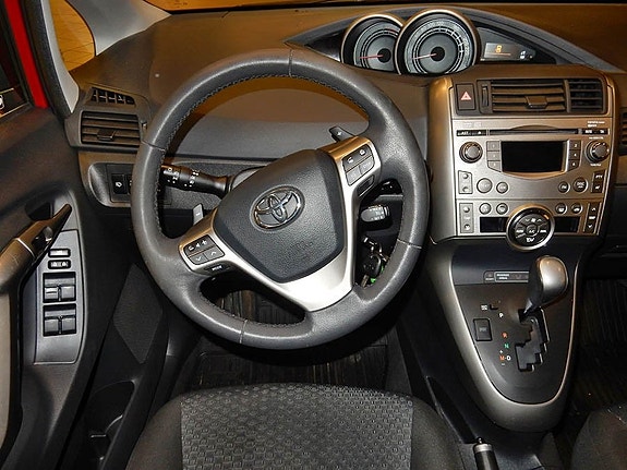 Toyota Verso 5 of 5
