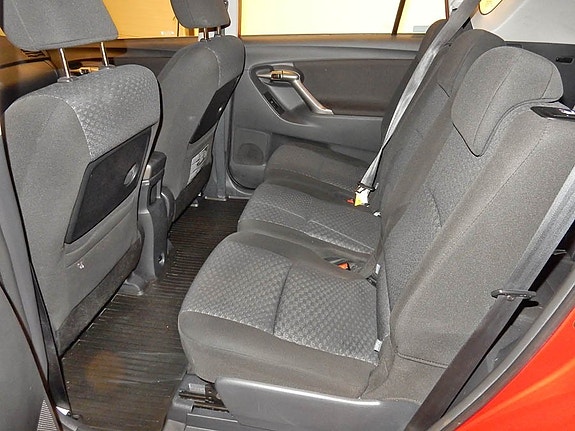 Toyota Verso 4 of 5