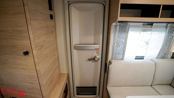 Weinsberg CaraOne 450 FU | Fransk säng 21 of 21
