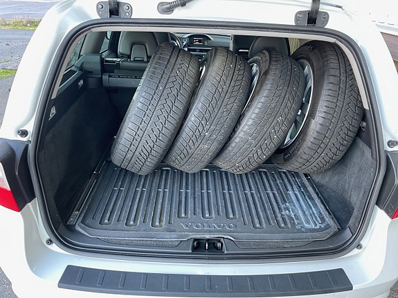 Volvo V70 17 of 19