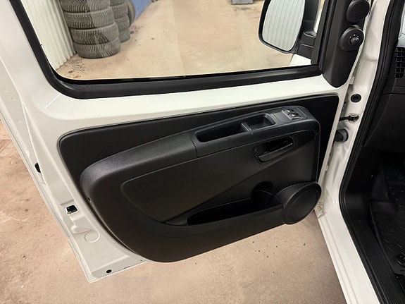 Fiat Fiorino 11 of 17