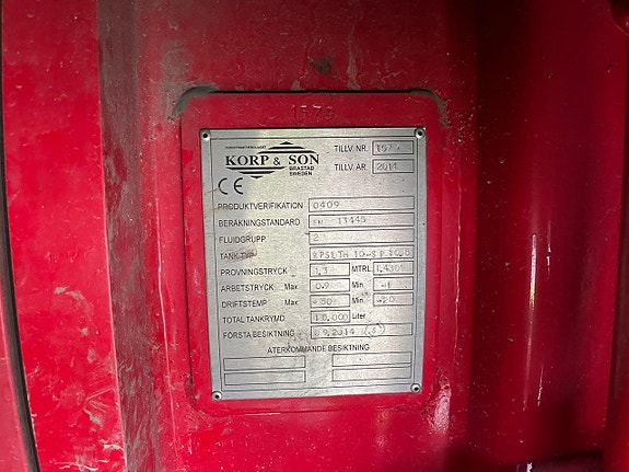 Volvo FH 500 8x4*4 KORP&SON TANK10000 + 10500 l / VACUUM... 15 of 24