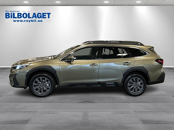 Subaru Outback 2 of 5