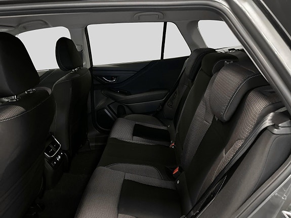 Subaru Outback 11 of 11
