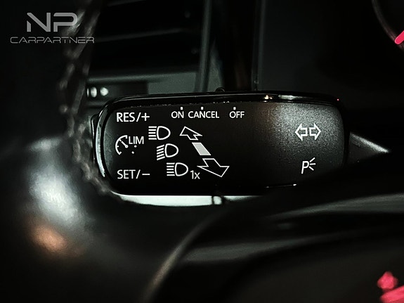 Volkswagen Polo 10 of 17