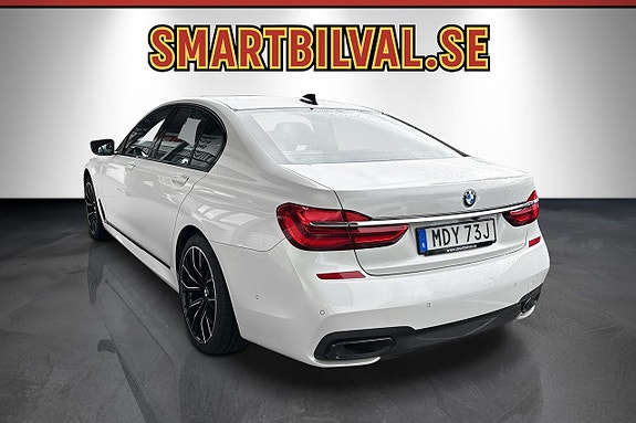 BMW 750d 4 of 30