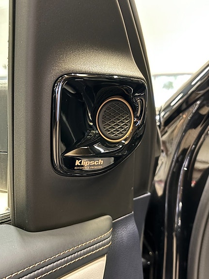 Dodge RAM 1500 11 of 13