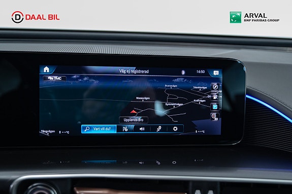Mercedes-Benz EQC400 16 of 26