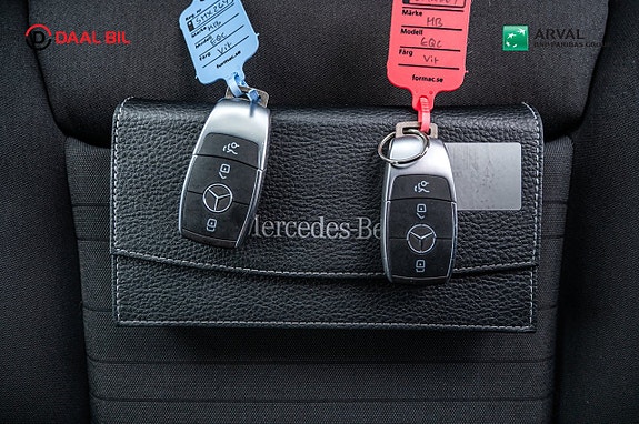 Mercedes-Benz EQC400 26 of 26