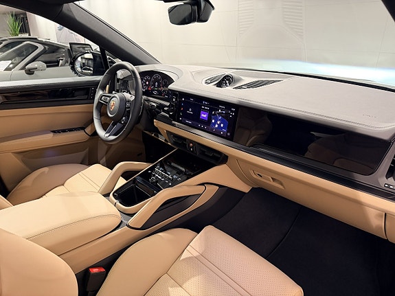 Porsche Cayenne 18 of 19