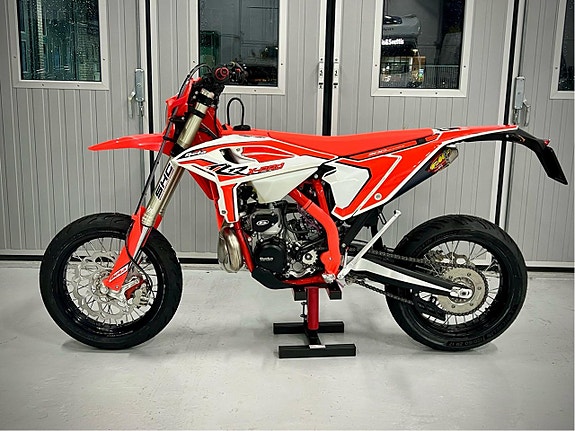 Beta RR X-Pro MY2025 Motard & Enduro LV-Reg FMF-pipa, 2h, Byte 5 of 12