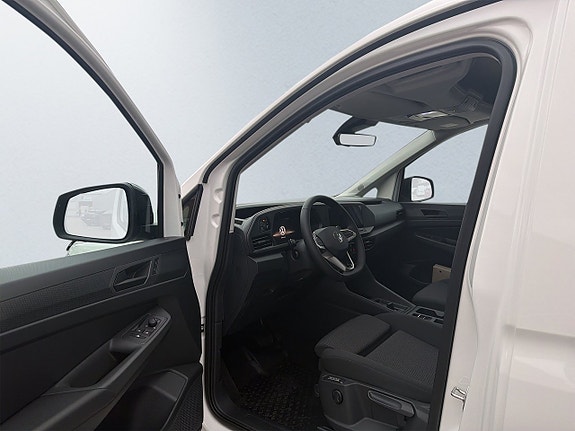 Volkswagen Caddy Maxi 9 of 14
