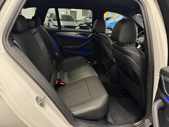 BMW 520 12 of 26