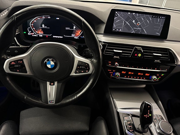BMW 520 11 of 26