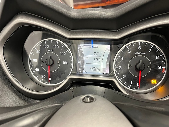 Yamaha X-MAX 300 "Nyservad, Endast 498mil" 4 of 5