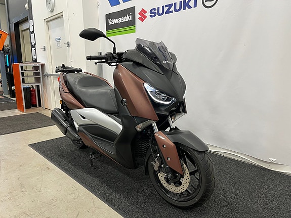 Yamaha X-MAX 300 "Nyservad, Endast 498mil" 2 of 5