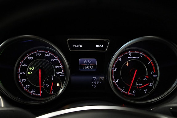 Mercedes-Benz GLE63 15 of 24