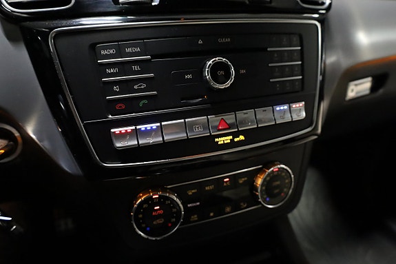 Mercedes-Benz GLE63 18 of 24