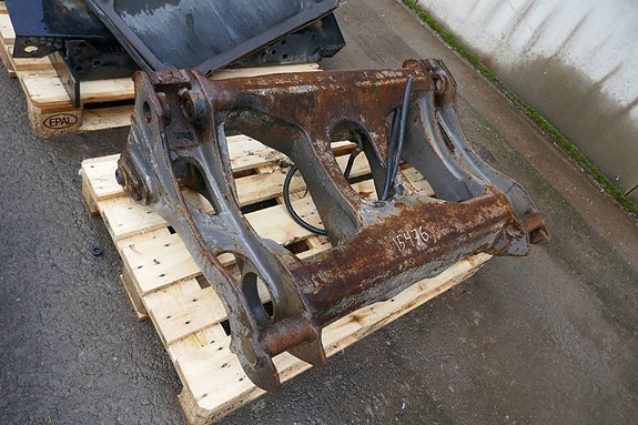 Volvo L90E Redskapsfäste