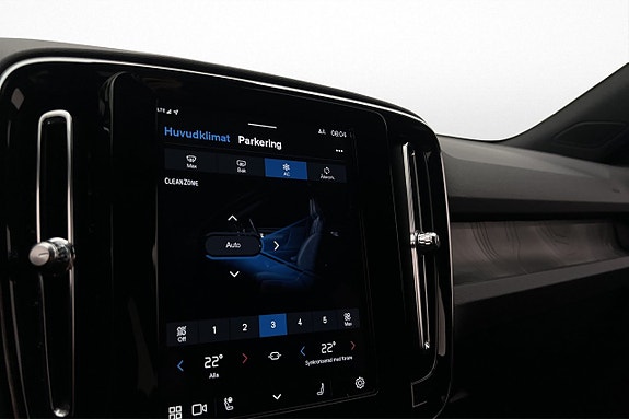 Volvo XC40 22 of 30