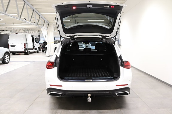 Mercedes-Benz E220 6 of 22