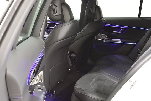 Mercedes-Benz E220 11 of 22
