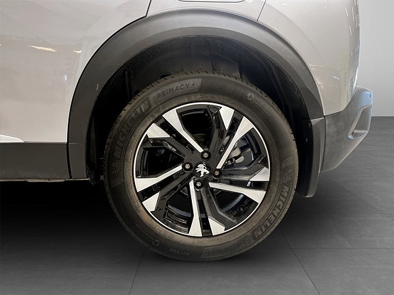 Peugeot 2008 14 of 15