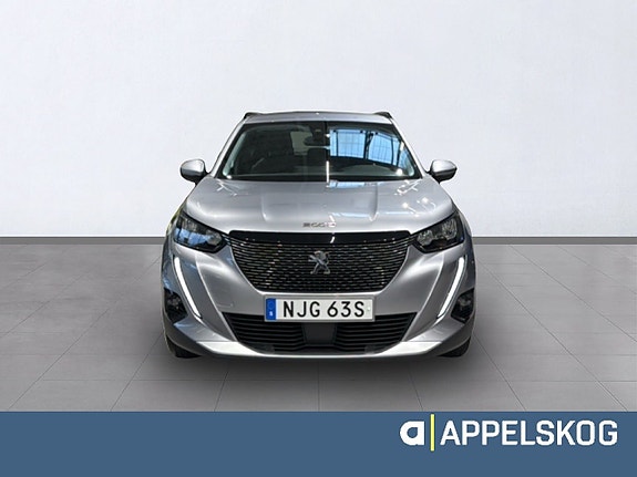 Peugeot 2008 2 of 5