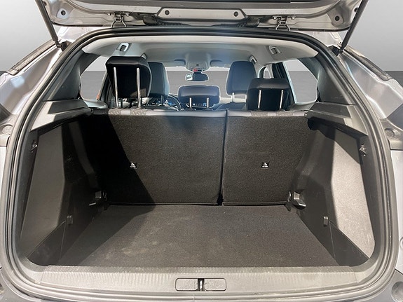 Peugeot 2008 15 of 15