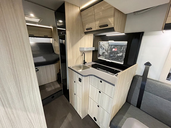 Sun Living S 72 DC / Automat/F2F/Quennbed/Taksäng/3500/4100kg/ 11 of 24