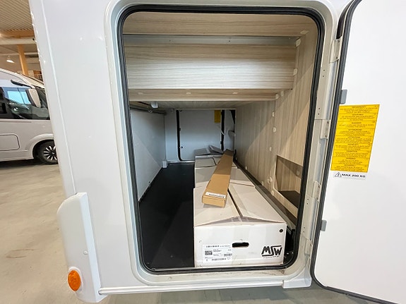 Sun Living S 72 DC / Automat/F2F/Quennbed/Taksäng/3500/4100kg/ 5 of 24