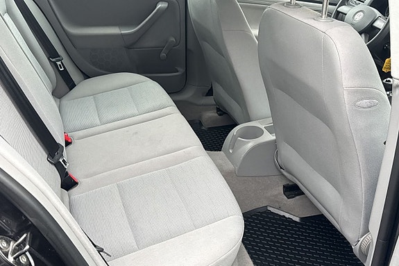 Volkswagen Golf I 7 of 7