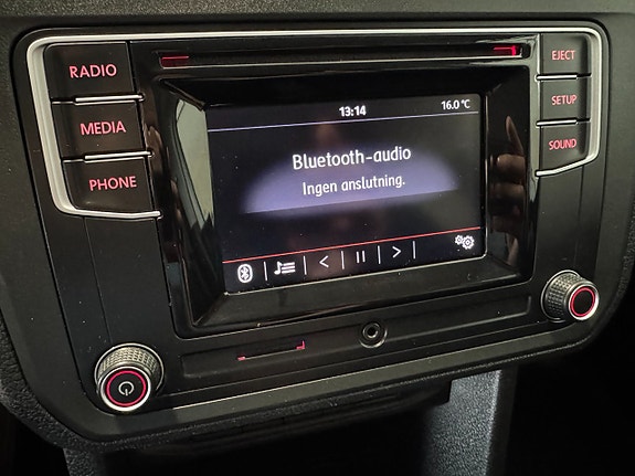 Volkswagen Caddy Maxi 13 of 16