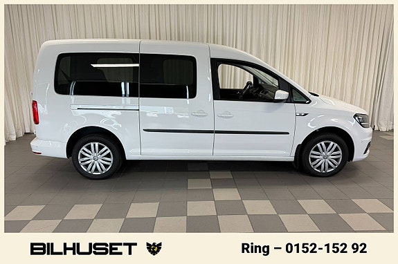 Volkswagen Caddy Maxi 2 of 5