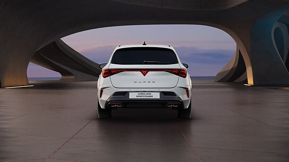 Cupra Leon 3 of 5