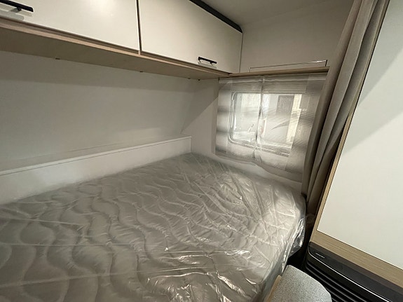 Caravelair Alba 400 Style Dubbelbädd! 1300kg! Vagnen är ny! 10 of 12