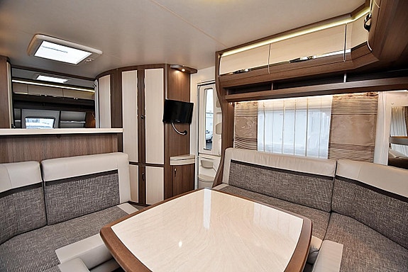 Hobby 620 CL Prestige, Långbäddar 8 of 27