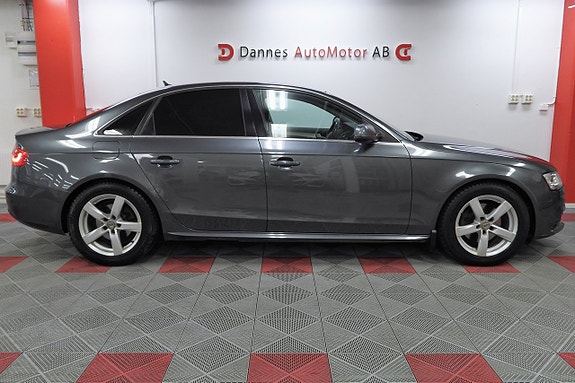 Audi A4 9 of 25
