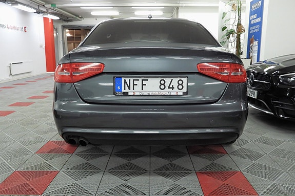 Audi A4 7 of 25