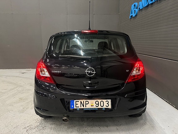 Opel Corsa 8 of 22