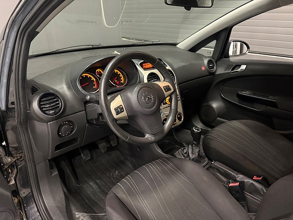 Opel Corsa 10 of 22