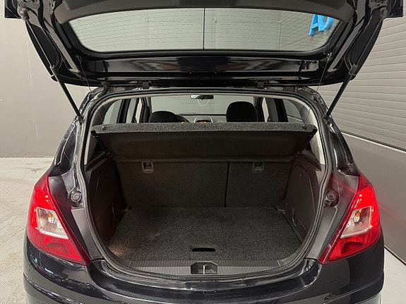 Opel Corsa 22 of 22