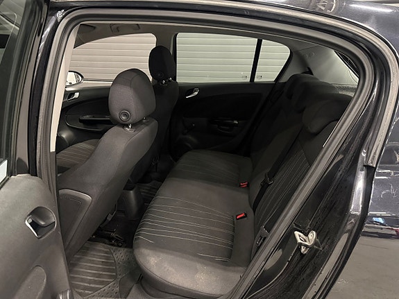 Opel Corsa 12 of 22