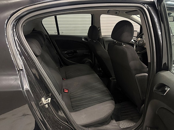 Opel Corsa 13 of 22