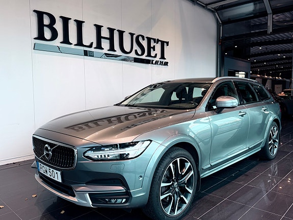 Volvo V90 Cross Country