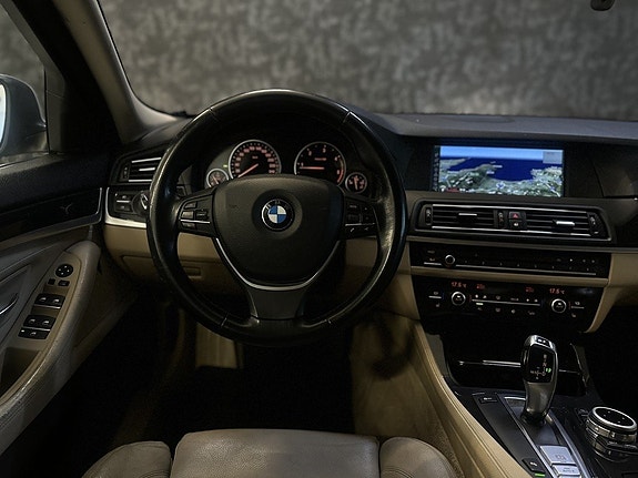 BMW 520 17 of 27